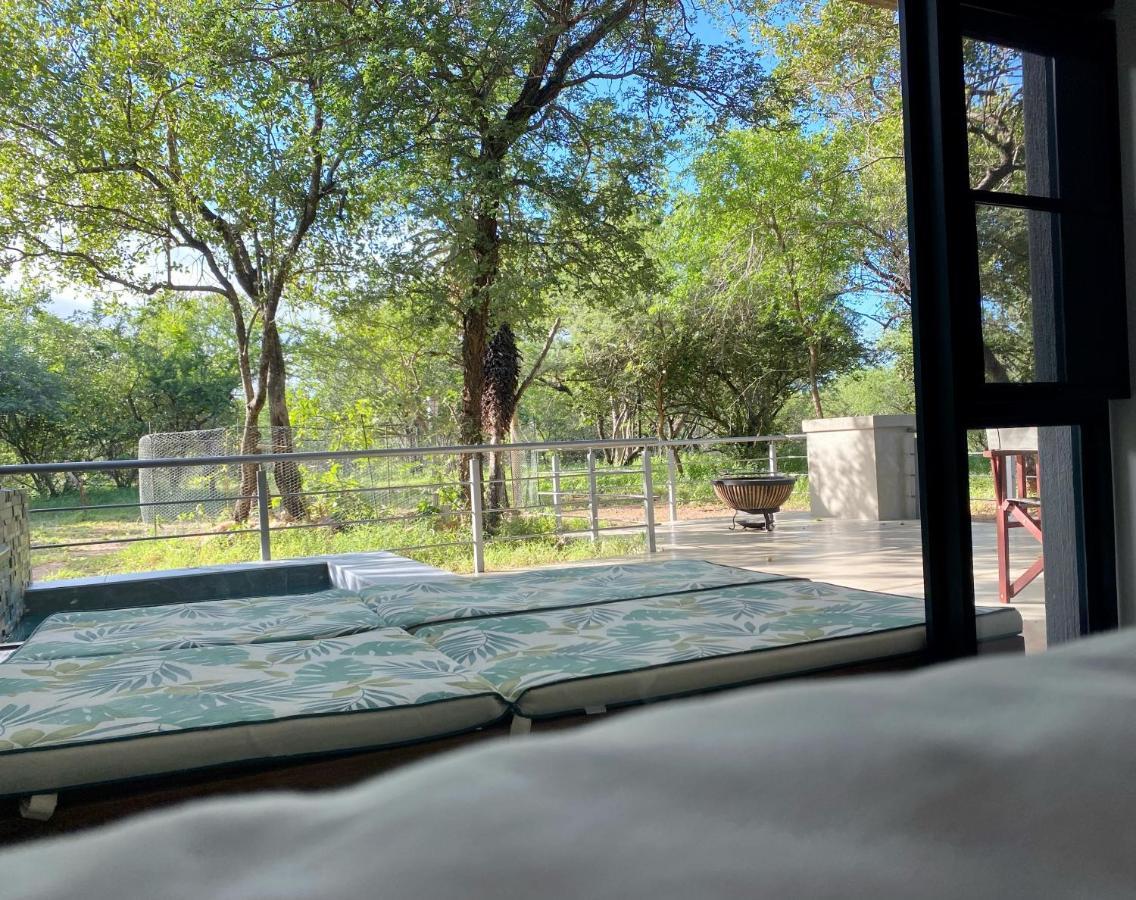 Kruger'S Keep - Luxury Couples Haven Villa Marloth Park Exterior photo