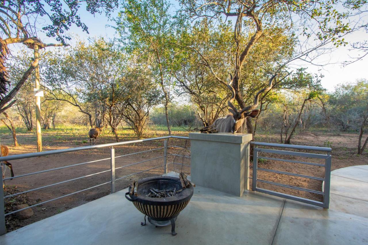 Kruger'S Keep - Luxury Couples Haven Villa Marloth Park Exterior photo